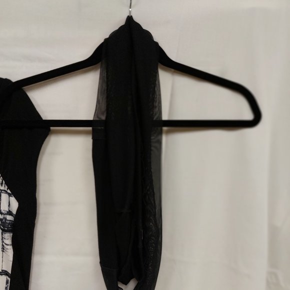 Short Sleeve silk feel top ! - Picture 2 of 4